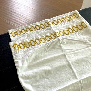 Serena and lily pillow cases